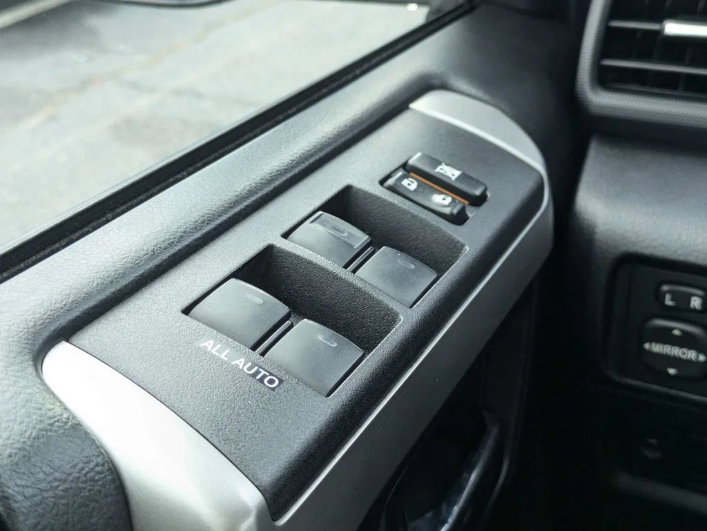 Used 2018 Magnetic Gray Metallic Toyota SR5 Premium image 25