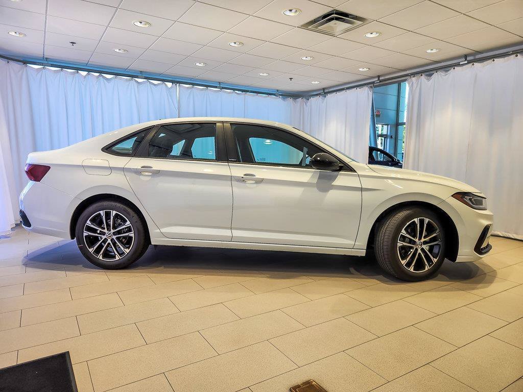 New 2027 Pure White Volkswagen 1.5T Sport image 5