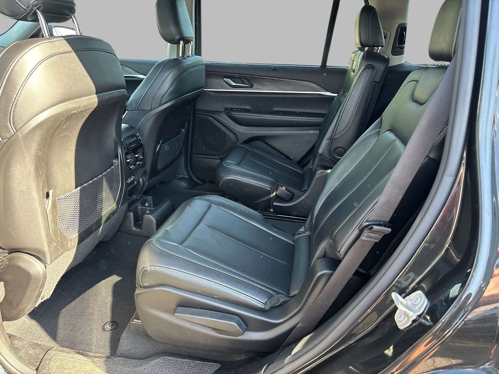 Used 2023 Black Jeep Limited image 10