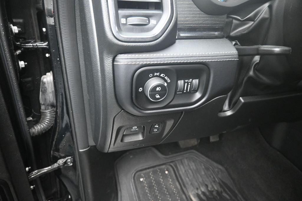 Used 2022 Black Ram Limited image 13