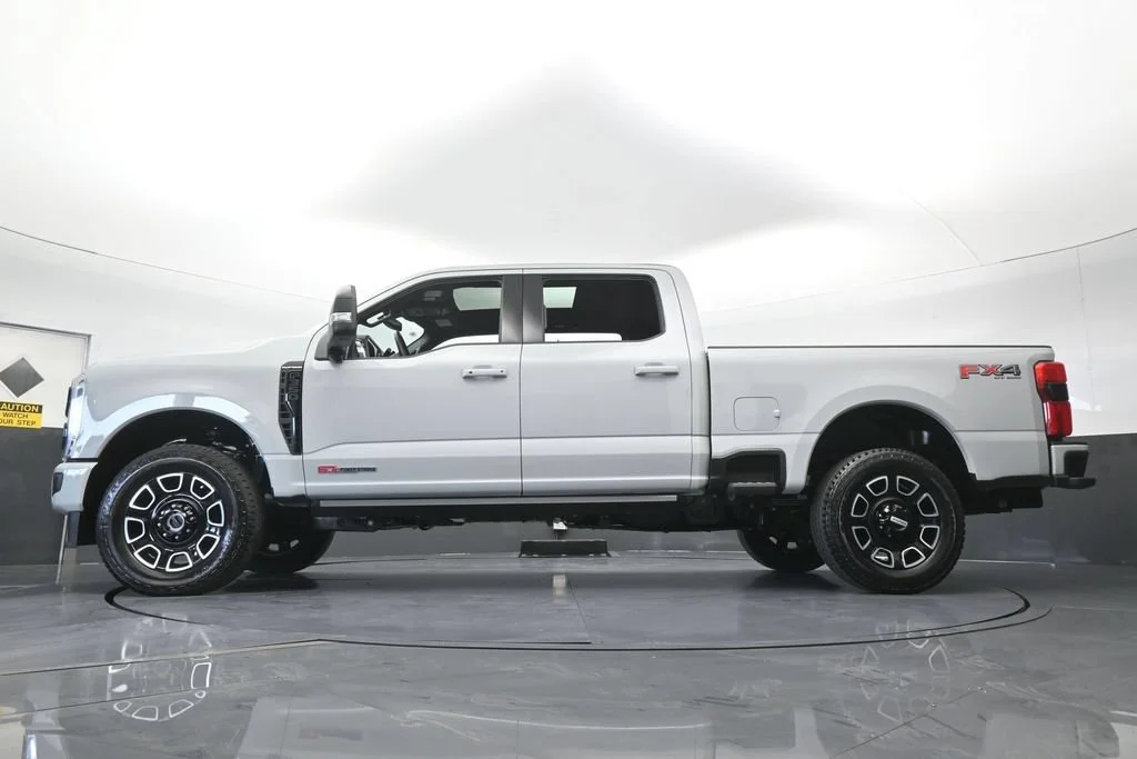 Used 2026 Gray Ford XL image 73