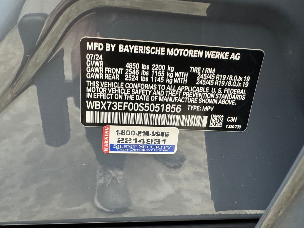 Certified Used 2025  BMW xDrive28i image 30