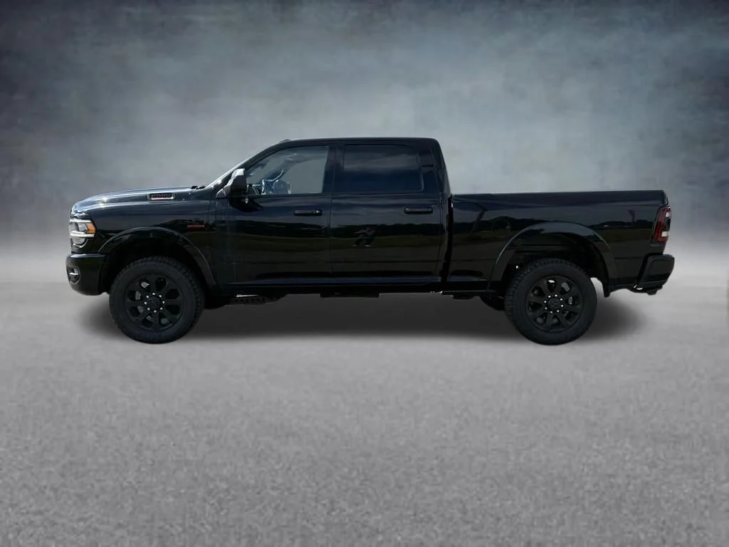 Used 2019 Black Ram Laramie image 2