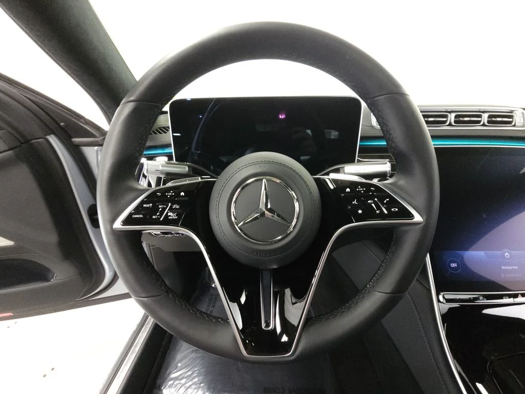 Used 2022 Cirrus Silver Metallic Mercedes-Benz S 580 image 12