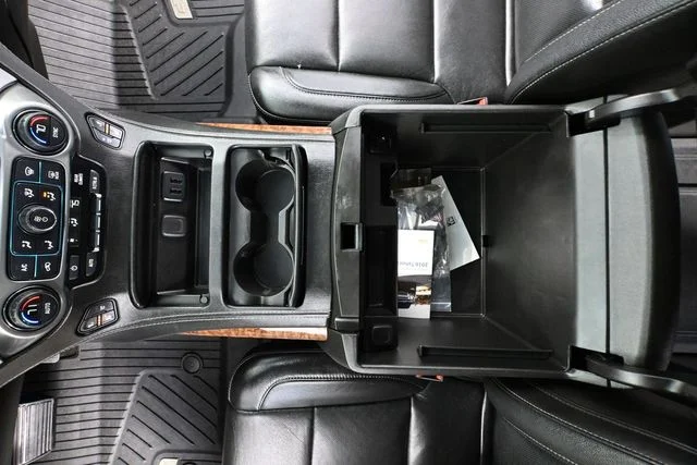 2016 Chevrolet Tahoe LTZ - Photo 38