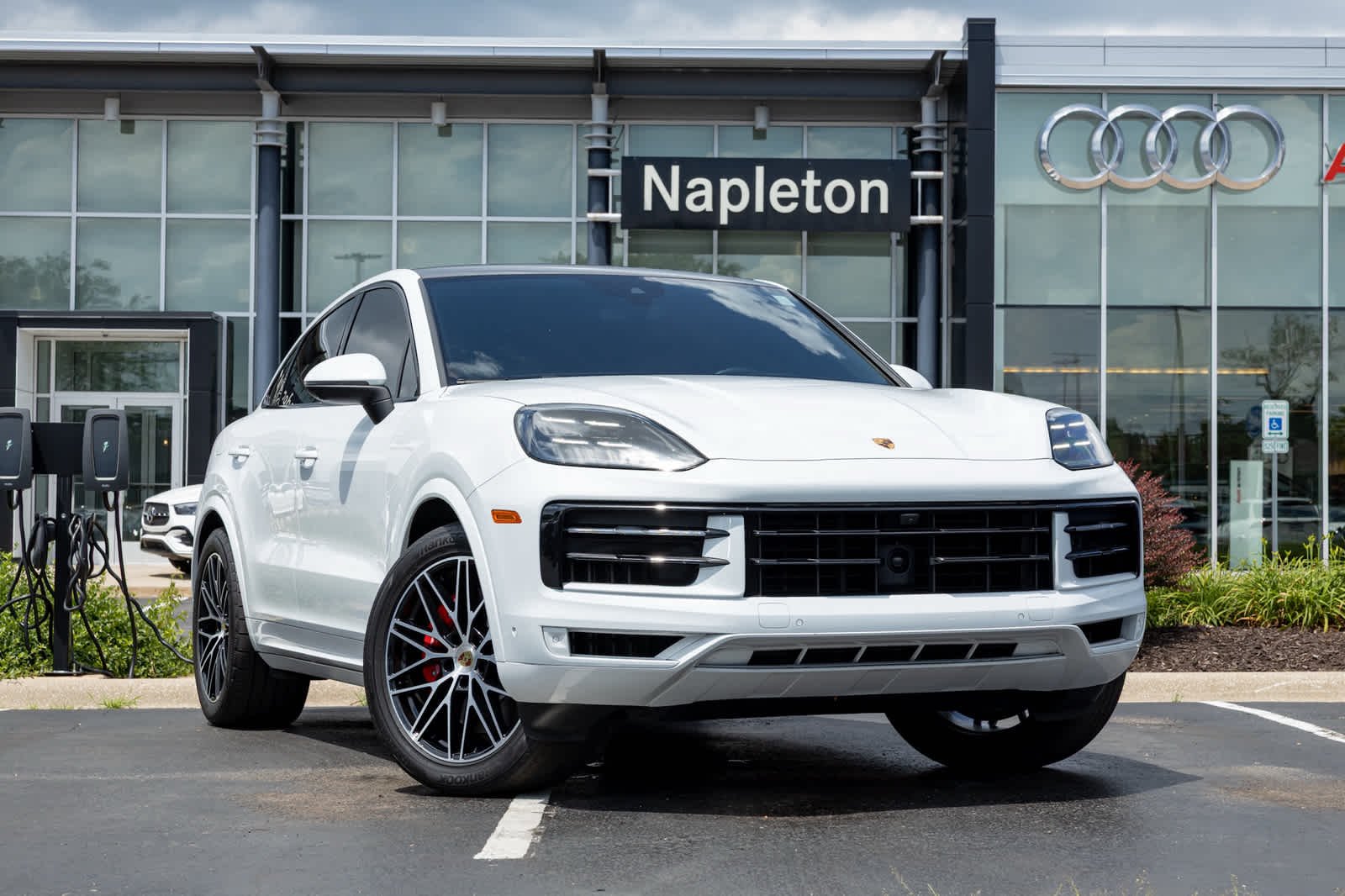 2024 Porsche Cayenne S