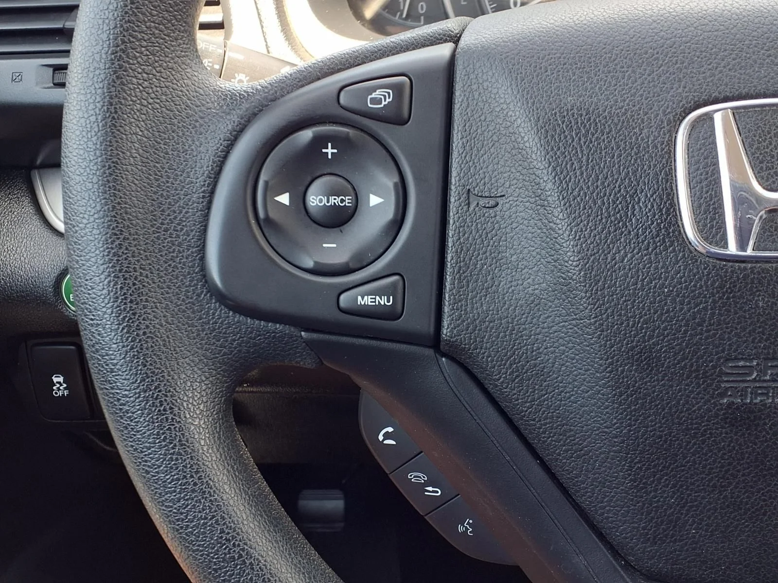 Used 2016 Gray Honda SE image 19