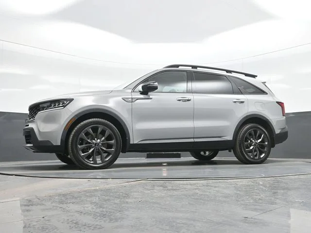 Used 2023 Gray Kia X-Line EX image 21