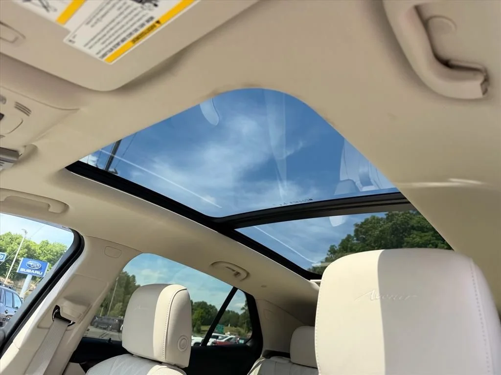 Used 2023 Blue Buick Avenir image 19