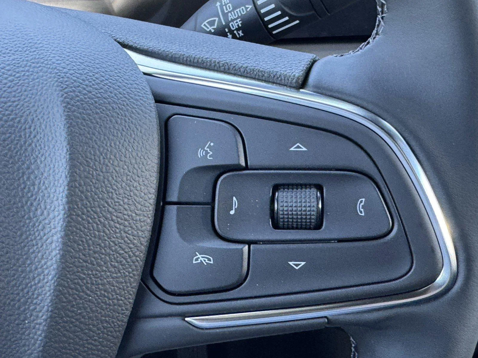 New 2026 Moonstone Gray Metallic Buick Preferred image 18