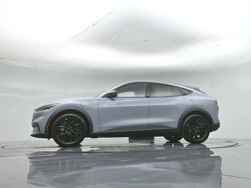 New 2026 Glacier Gray Metallic Tri-coat Ford Select image 49