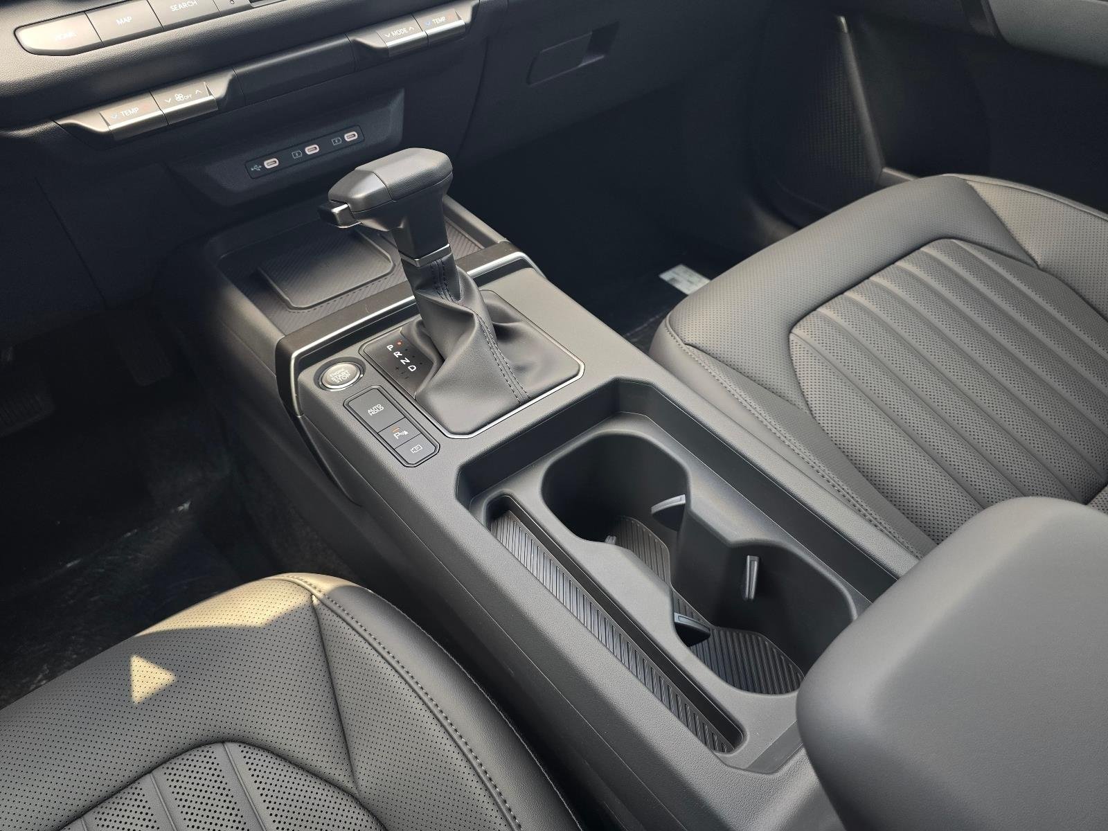 New 2027 Interstellar Gray Kia X-Line SX image 9
