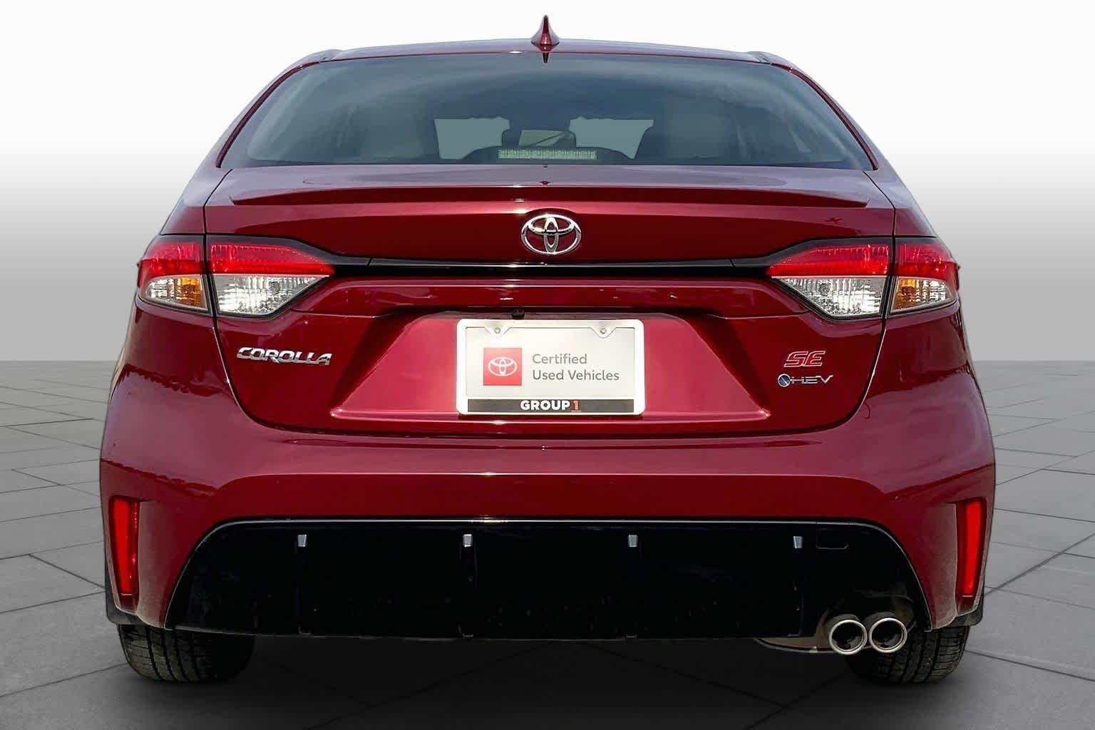 Used 2026 Ruby Flare Pearl Toyota Hybrid SE image 5