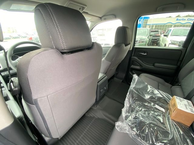 New 2026 Super Black Nissan Crew Cab SV image 14