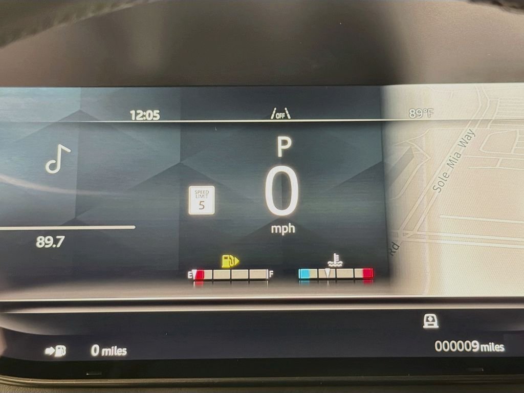 New 2026 Fuji White Land Rover SE image 12