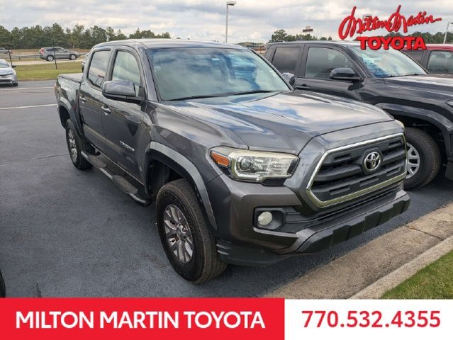 2017 Toyota Tacoma SR5