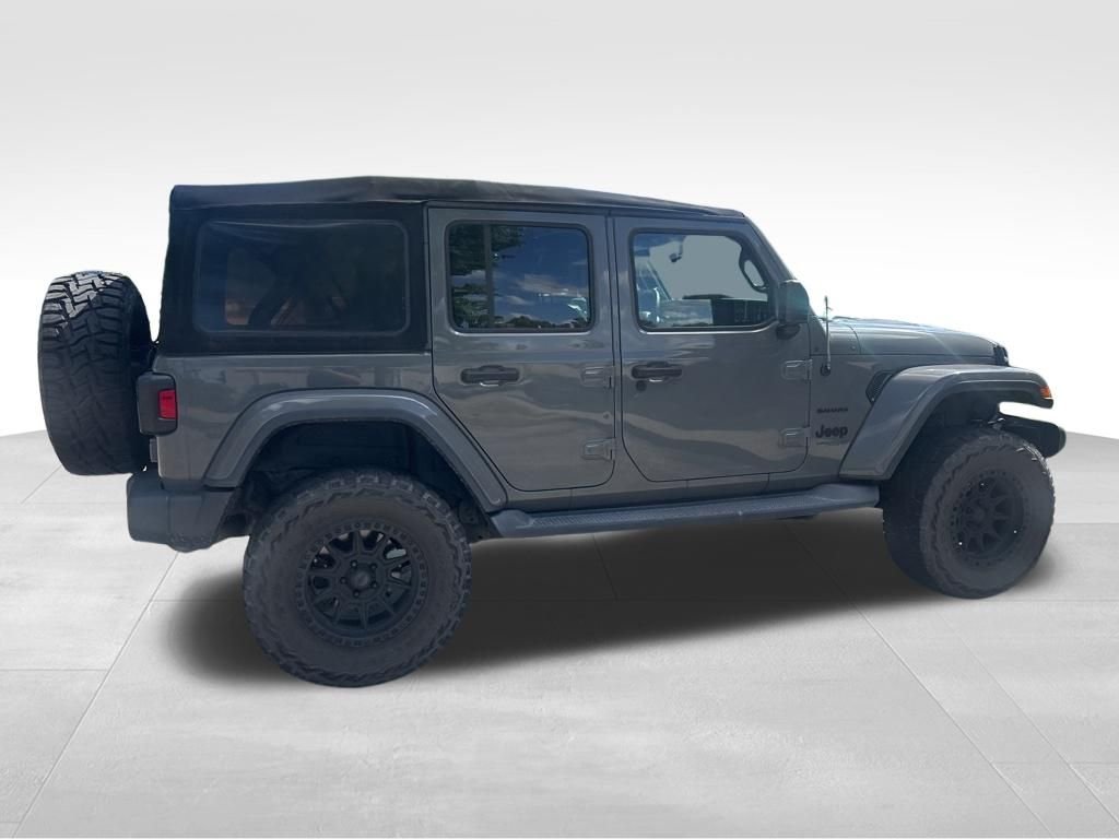 Used 2019 Gray Jeep Unlimited Sahara image 10