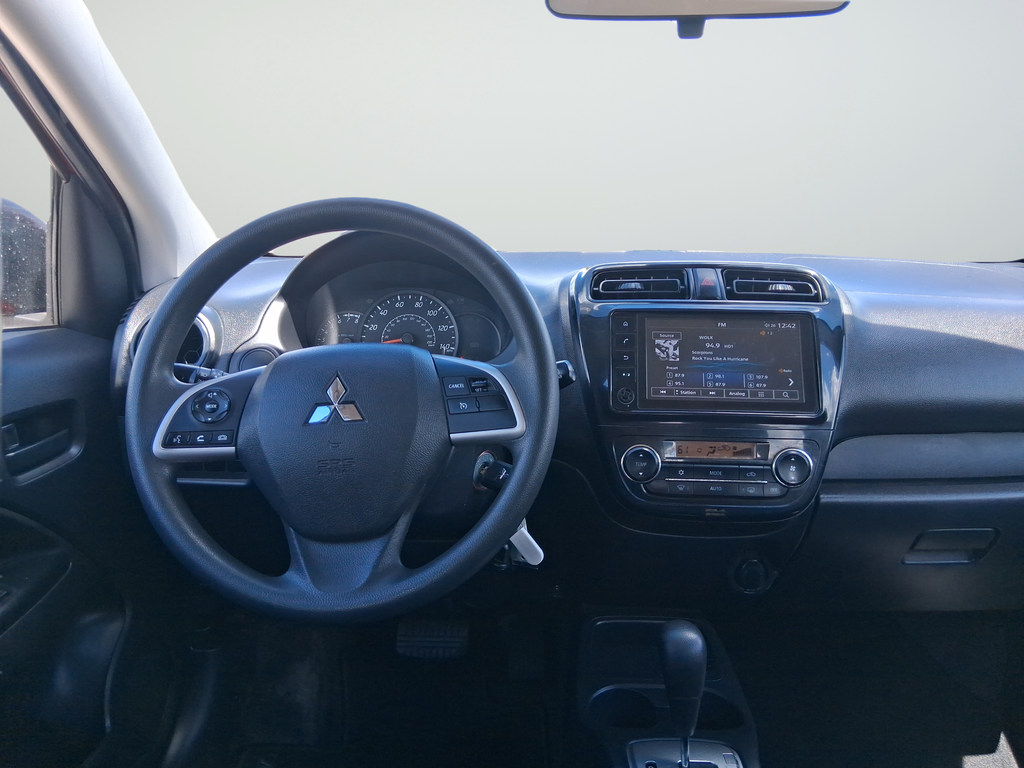 Used 2022 Red Mitsubishi ES image 11