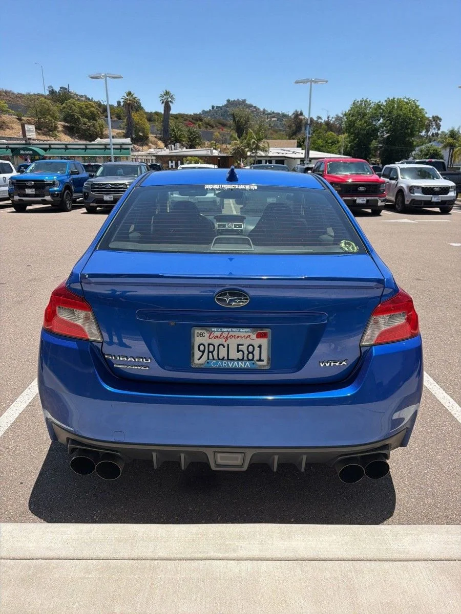 Used 2018 Blue Subaru Base image 5