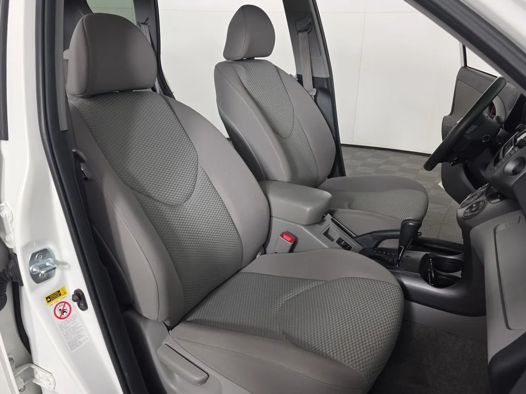 Used 2007 Blizzard Pearl Toyota Limited image 28