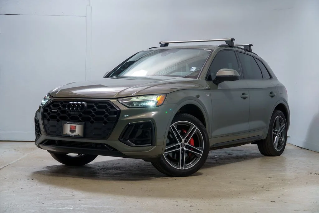 2024 Audi Q5 55 e Premium Plus's photo