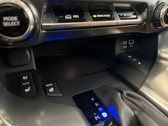 Used 2023 Eminent White Pearl Lexus 600 Premium image 28