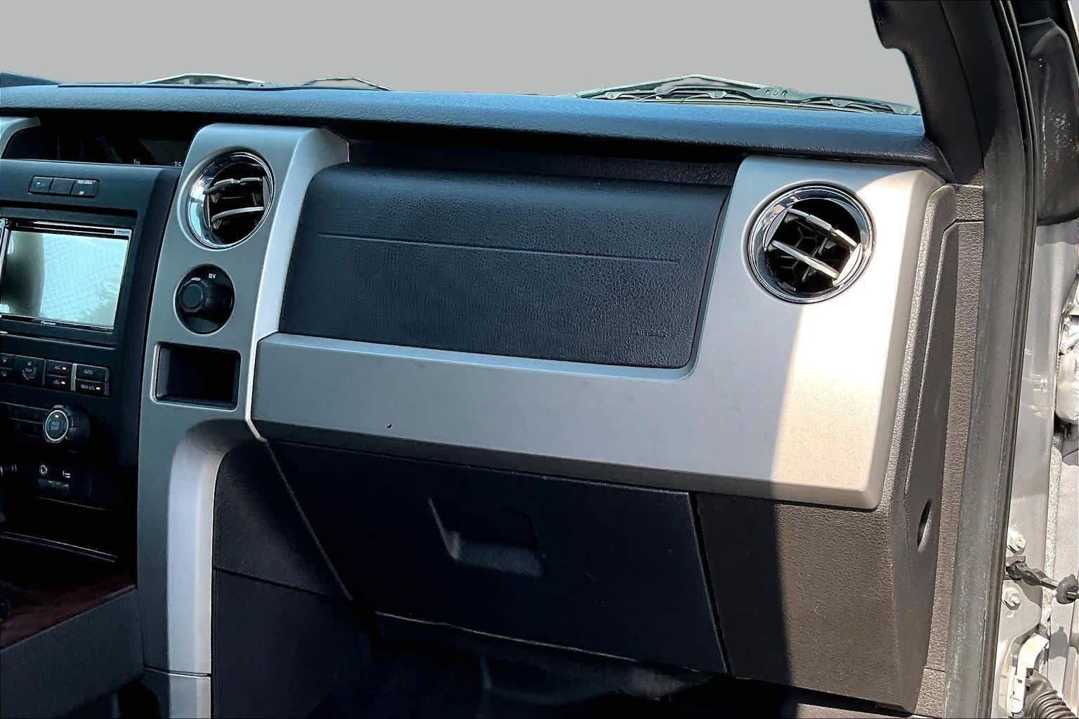 Used 2012 Ingot Silver Metallic Ford Lariat image 18