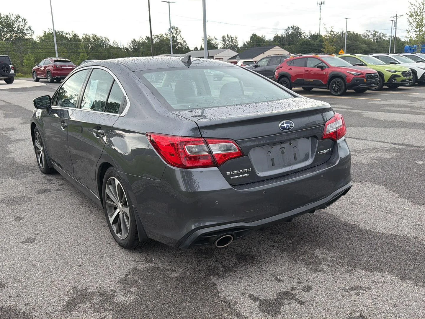 Used 2019 Magnetite Gray Metallic Subaru Limited image 6