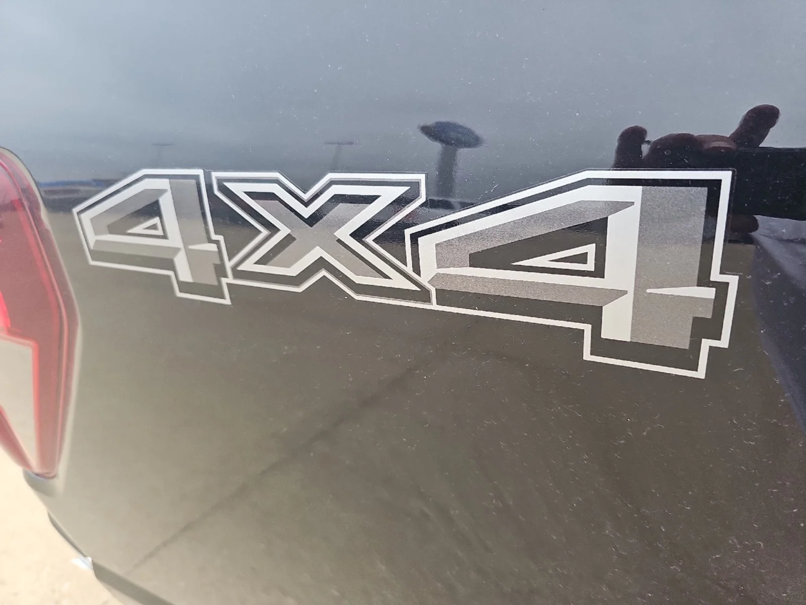 New 2026 Agate Black Metallic Ford XLT image 11
