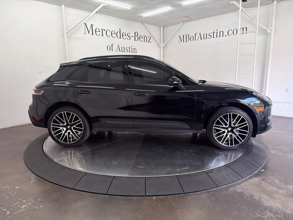 Used 2022 Black Porsche Base image 8