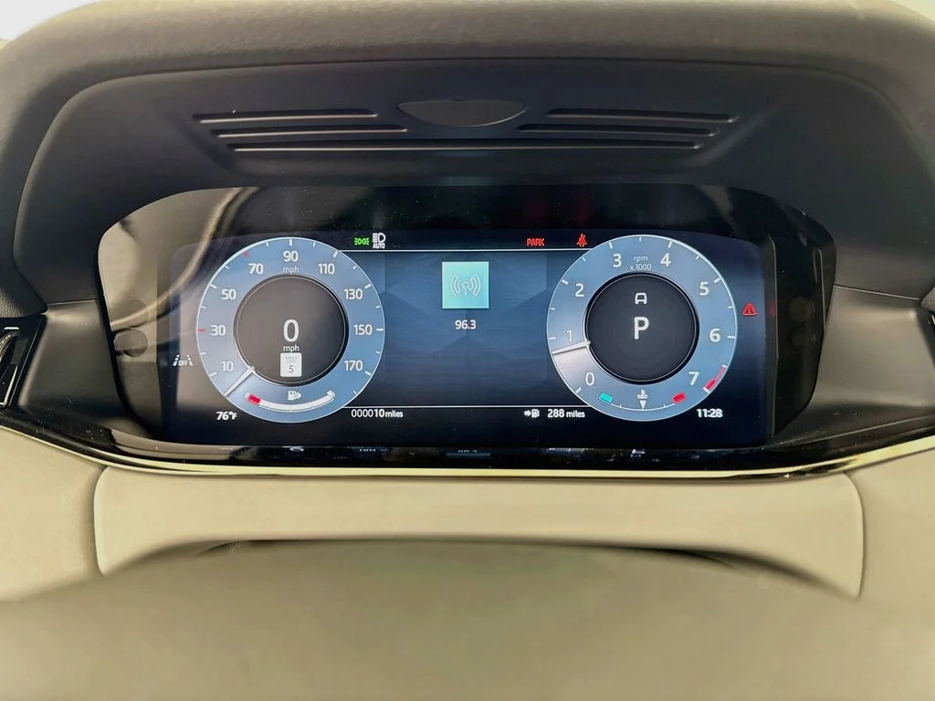 New 2026 Fuji White Land Rover Core S image 12