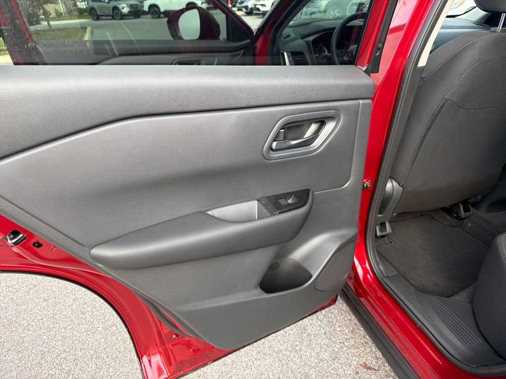 New 2026 Nissan Rogue S 4D Sport Utility