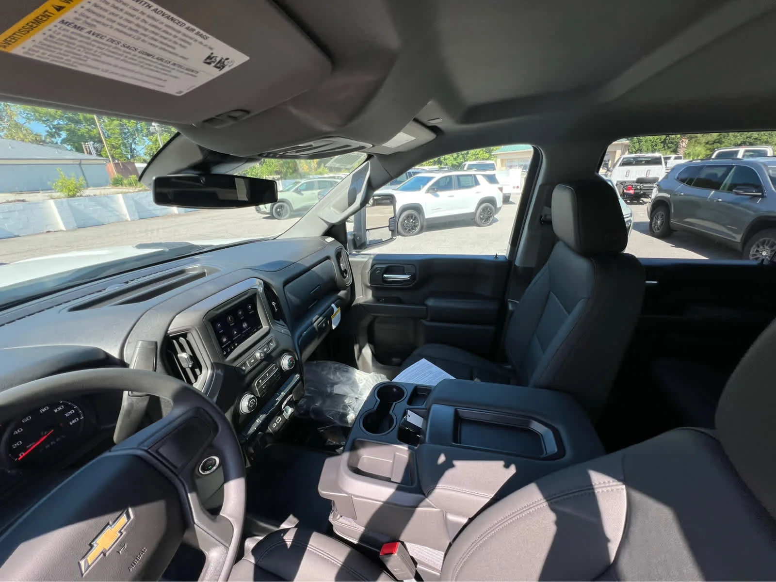 New 2026 Summit White Chevrolet Work Truck image 10