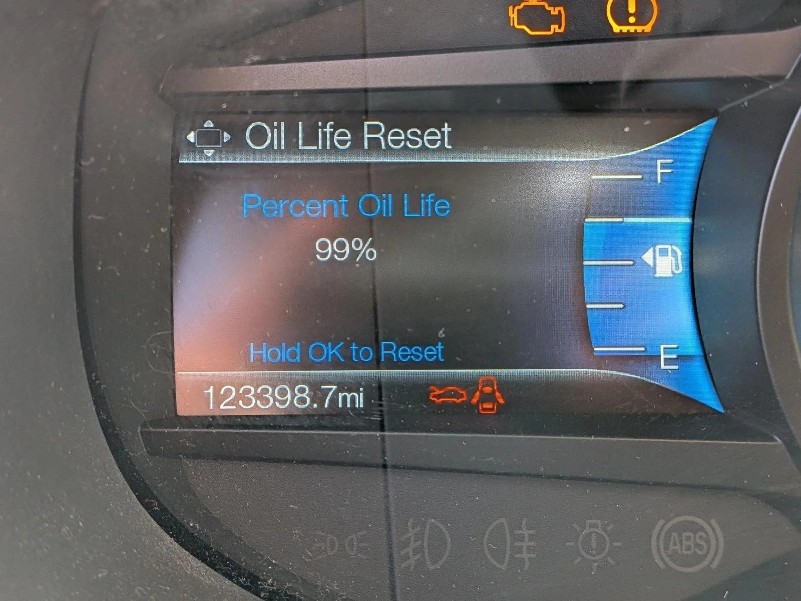 Used 2015 Ruby Red Metallic Tinted Clearcoat Ford SEL image 10