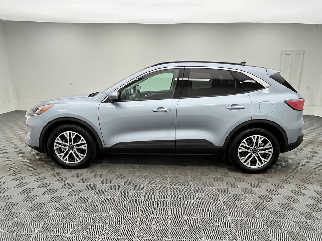 Used 2022 Blue Ford SEL image 14