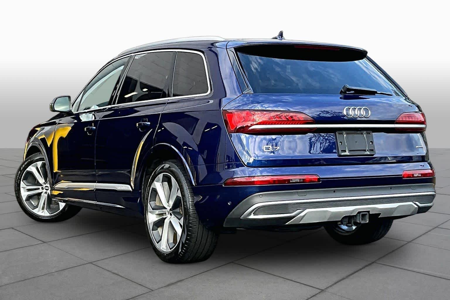 Used 2021 Navarra Blue Metallic Audi Prestige image 12