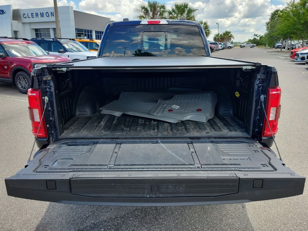 Used 2022 Blue Ford XLT image 9