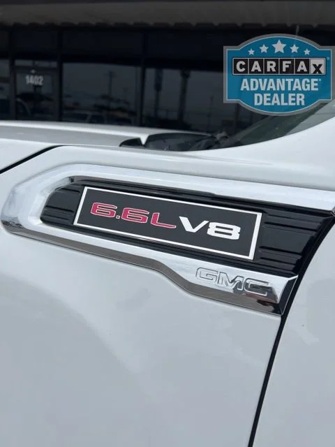 Used 2021 SUMMIT WHITE GMC SLE image 3