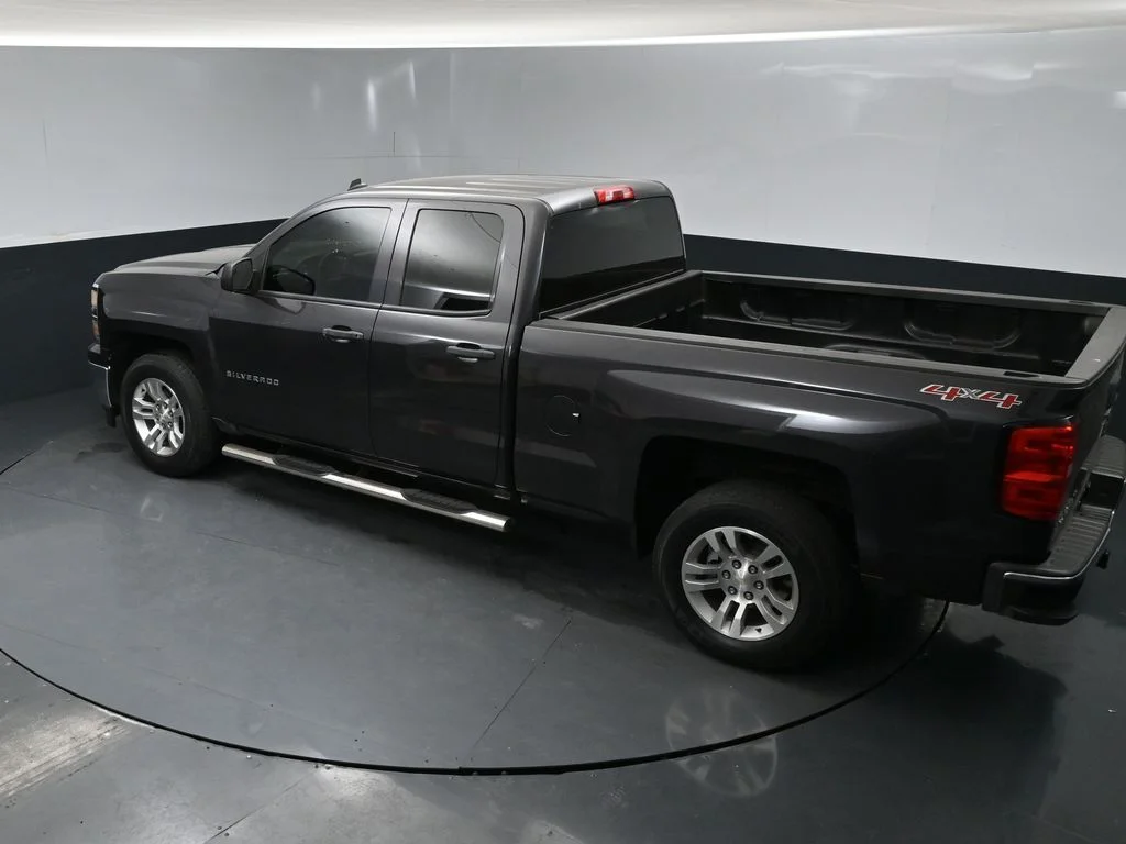 Used 2014 Gray Chevrolet LT image 15