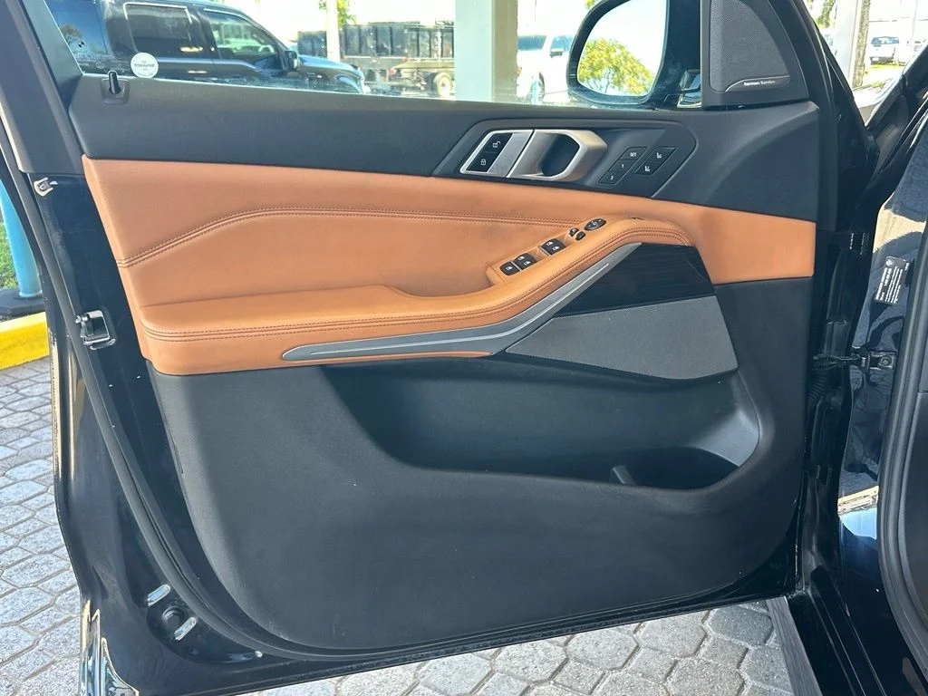 Certified Used 2019 Carbon Black Metallic BMW xDrive40i image 36