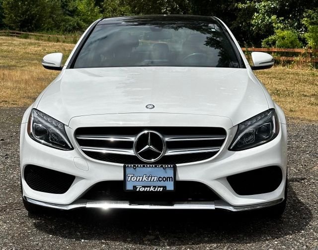Used 2015  Mercedes-Benz C 300 image 2