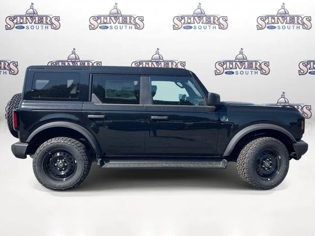 New 2026 Black Ford Outer Banks image 2