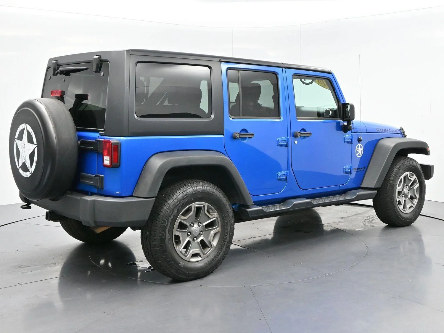 Used 2016 Hydro Blue Pearl Jeep Rubicon image 7