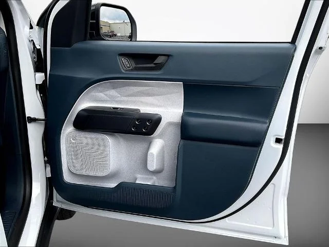 New 2026 Oxford White Ford XLT image 67