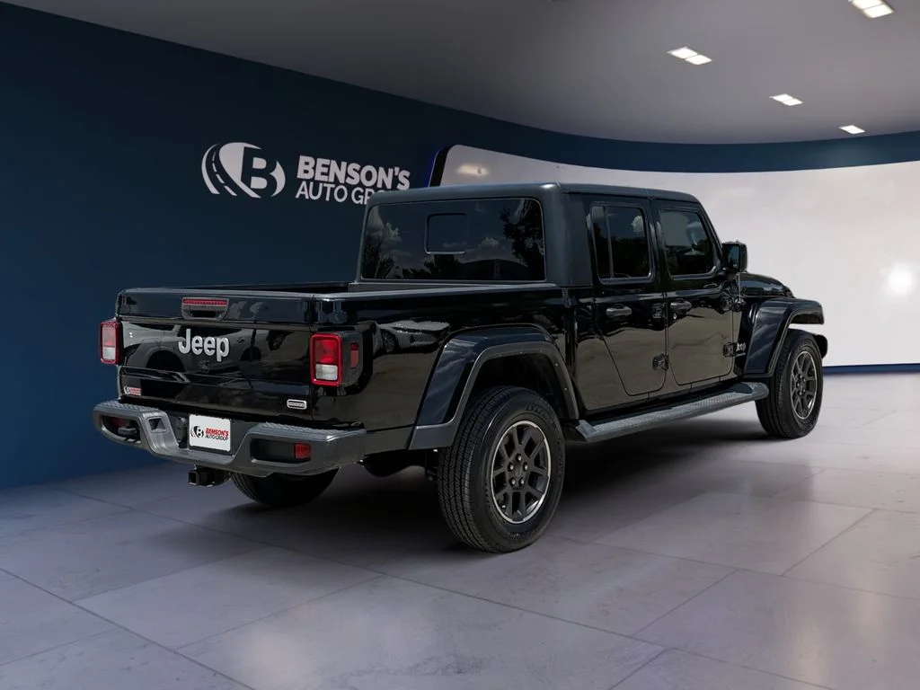 Used 2022 Black Jeep Overland image 5