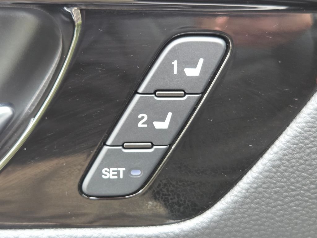 2025 Honda CR-V EX-L - Photo 14