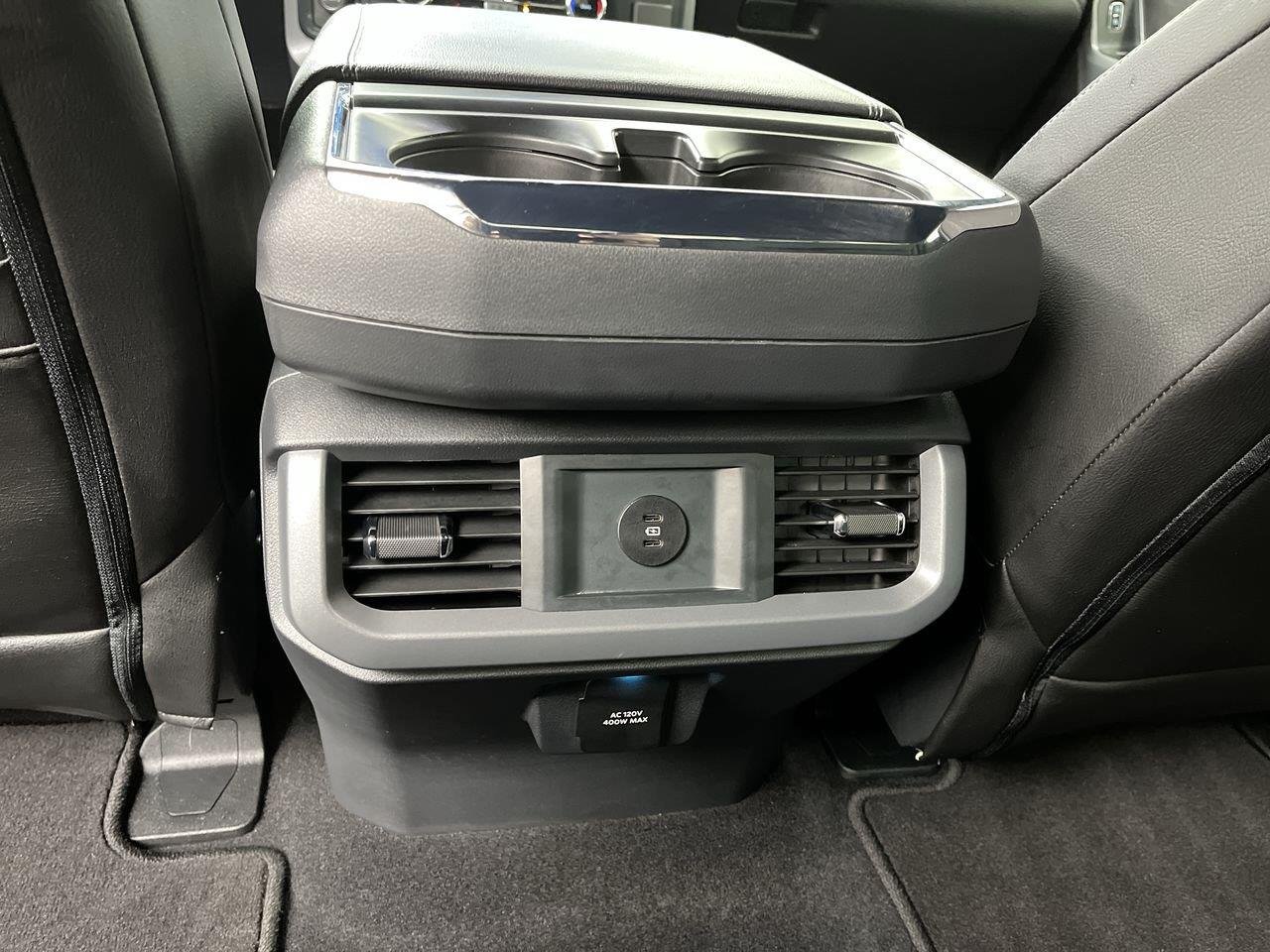 Used 2025 Iconic Silver Ford XLT image 14