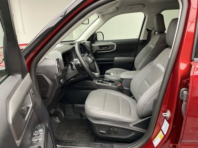 Used 2026 Ruby Red Metallic Tinted Clearcoat Ford Badlands image 3