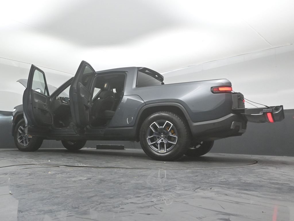 2022 RIVIAN R1T - Image 43