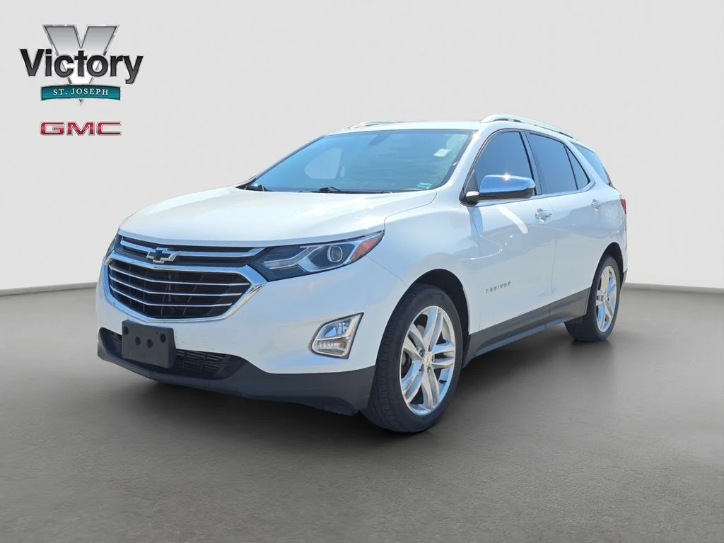 Used 2018 White Chevrolet Premier image 3
